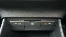 Hyundai BAYON 1.0 TGDi 48V MHEV SE Connect 5dr Petrol Hatchback